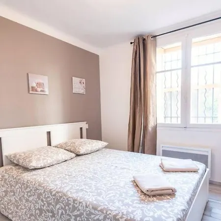 Domus Cesar, Wifi, Gare Et Arenes