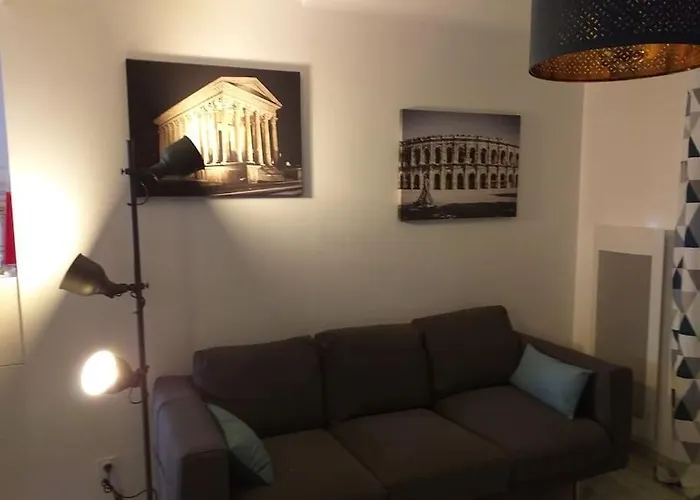 Domus Cesar, Wifi, Gare Et Arenes Apartment *